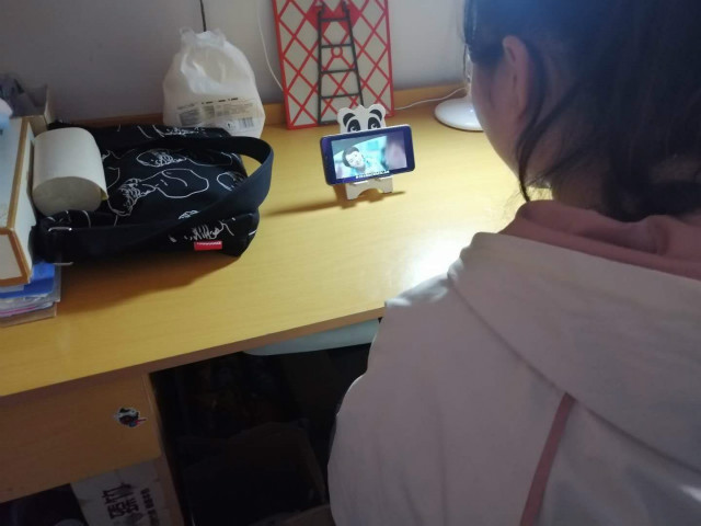 【完满班级】爱心接力 温暖传递——外国语言文学系英语1902班、1905班、经贸1901班完满班级活动