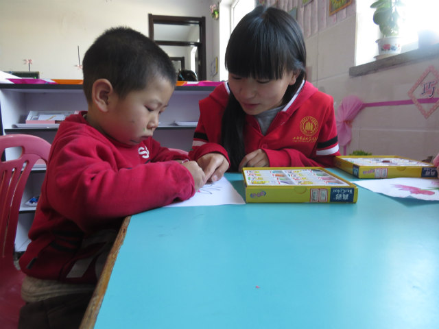 市民课堂第100期:我院青年志愿者联合会走进太谷县第二、第三幼儿园开展一小时课堂