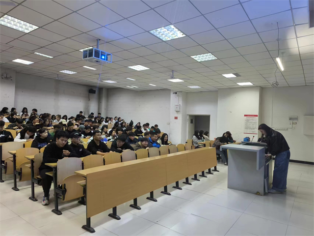 【辅导员说完满】视觉及文创设计——大数据学院、信息工程学院辅导员说完满活动