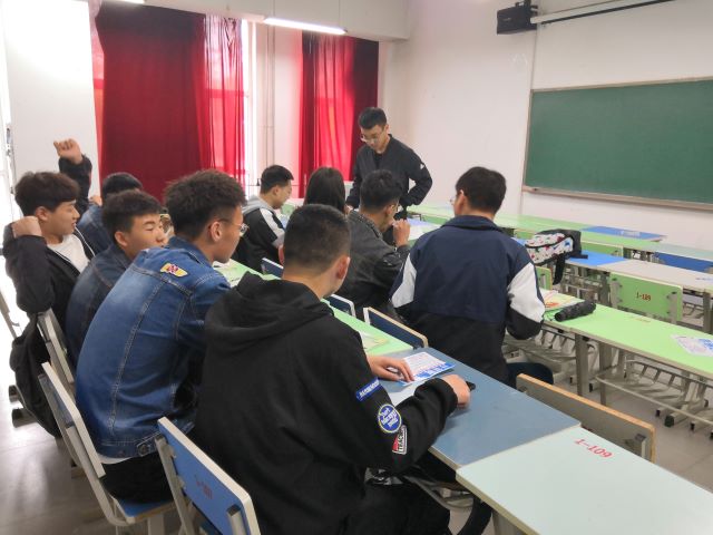 【完满班级】感恩时光  心有慈孝——智能工程学院17级完满班级集锦（一百一十八）