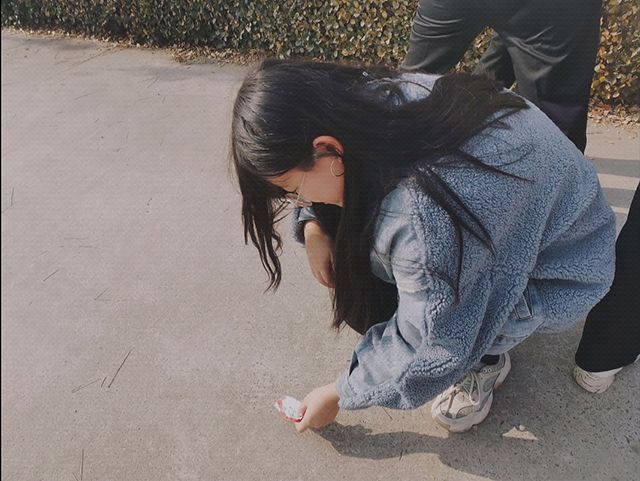 【完满班级】传正能 扬新风——艺术传媒学院环设1904班校园卫生清理活动