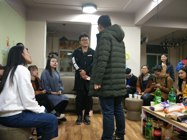 【完满班级】续梦信院 携手扬帆起航——淬炼商学院举办“善”行青春主题活动（六）