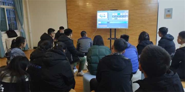 【社团快讯】剪编结合 绘声绘影——For one视频编辑社视频编辑基础培训会