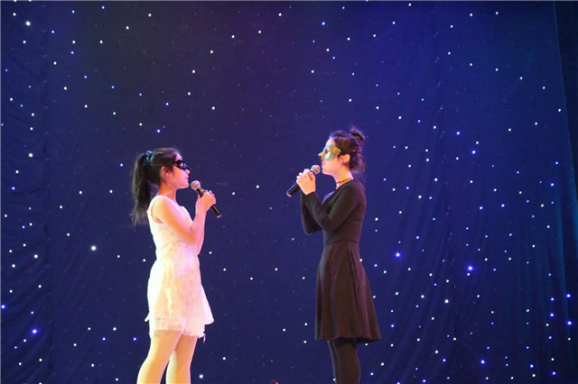 假面奏响天籁 面具之下以乐为魂——淬炼商学院举办第五届“蒙面歌王”歌手专场