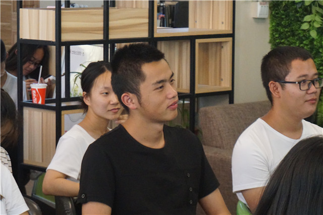 学长计划第532期:这一刻 让跳动的旋律吹起扬帆的号角——大数据学院、信息工程学院举办第七十五期“学长计划 导航人生”