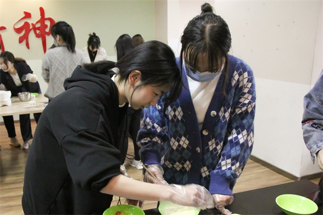 【女生节】当甜品与女生节相遇 我们“焙”感幸福——“唤醒甜蜜好时光”创意甜品DIY特色活动