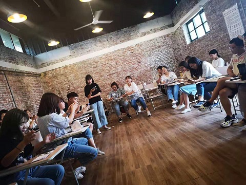 【完满班级】收藏时光 珍藏温暖——远景学院1804完满班级