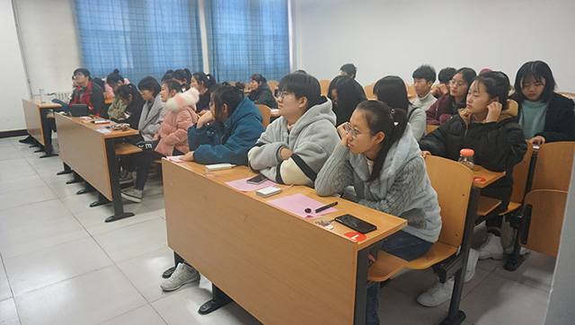 【完满班级】回想感恩的声音——数字1801班完满班级活动