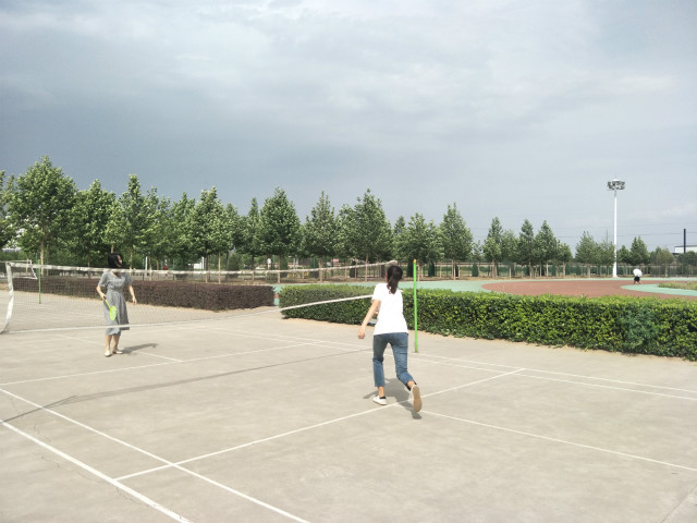 【完满班级】挥洒运动激情 用羽毛球奏响青春——淬炼商学院六月完满班级主题活动（二十三）