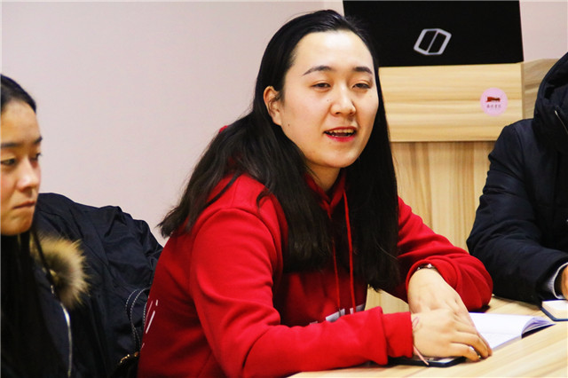 宣传人 舞台下的活雷锋——机电工程系学生会宣传部开展学期工作总结大会