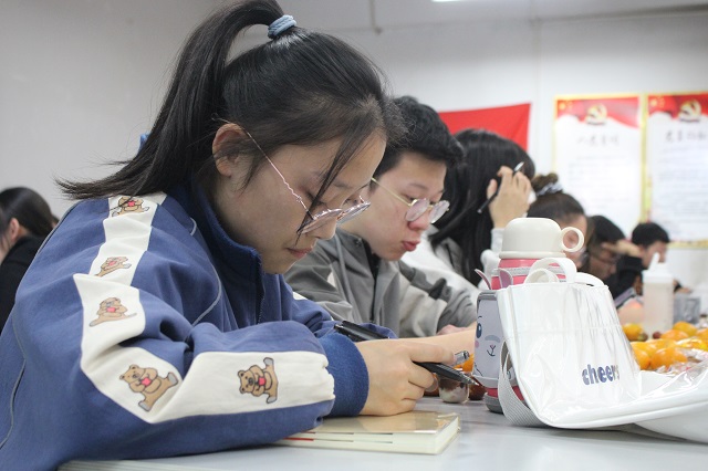 【1+1＞2】聚焦品牌宣传 校媒人在实践中展现新闻风采