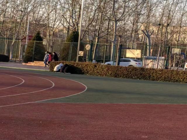 等春来 不如一起寻春去——商务英语学院四月完满团支部活动集锦