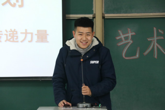 学长计划第611期:启事在教诲 成事在榜样——外语系开展第88期学长计划之榜样的力量
