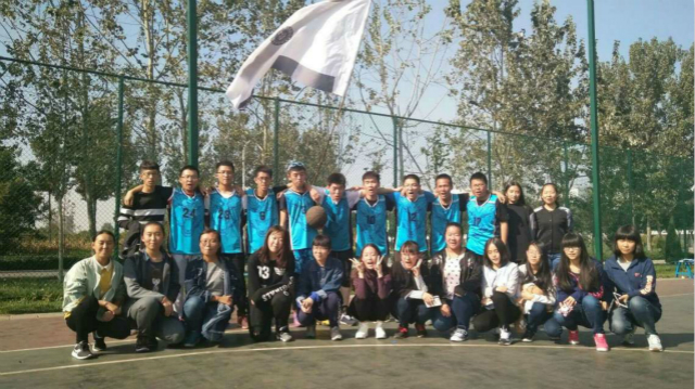 【完满班级】秋风十里 不如与你一起——淬炼商学院 “体”味青春主题活动（二十一）