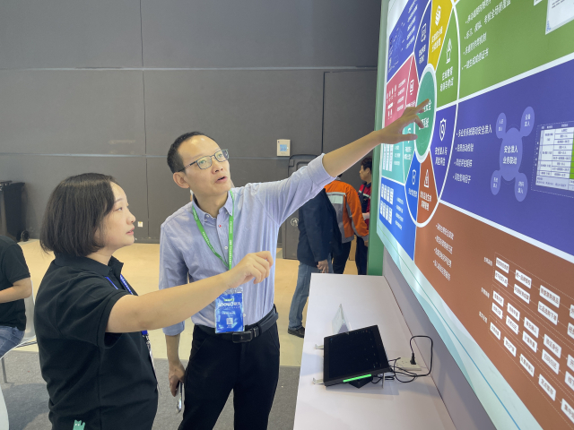 科教相容 科技赋能 共促人才就业——食品与环境学院中国高等教育博览会