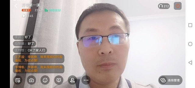 守初心担使命 直击淬炼辅导员的一天