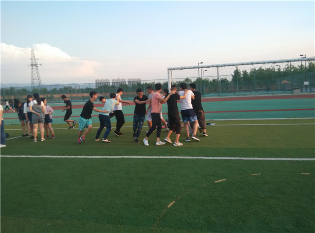 【完满班级】财务管理专业的班级与青春——工管系“话远方·致青春”主题活动(十二)