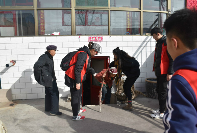 【前行】第66期:诉不尽爱的温暖 走不完爱的旅途