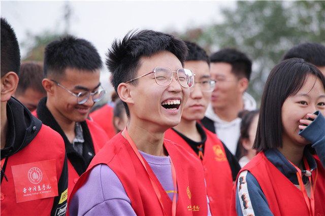 赋能计划第六期第三讲:志愿达人的团结提升YOUNG时刻!