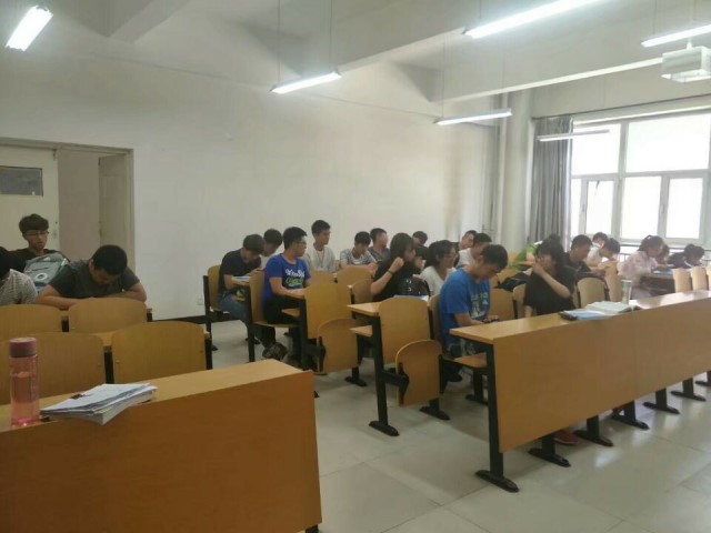 【完满班级】珍爱生命——大数据学院、信息工程学院网络工程1601班级活动(十三)