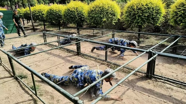青春与迷彩 同频共振
