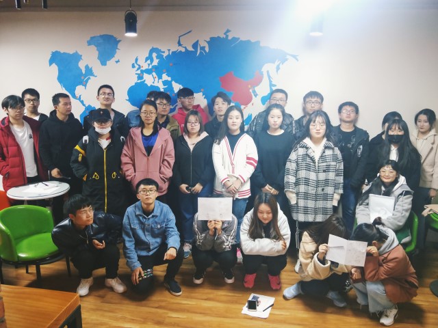 【完满班级】踮起脚尖 拥抱更明媚的阳光——经济与管理学院十一月完满班级活动纪实（三）