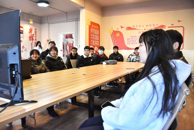 学长计划第930期:传承手工艺术 放飞指尖梦想——大数据学院、信息工程学院第131期学长计划