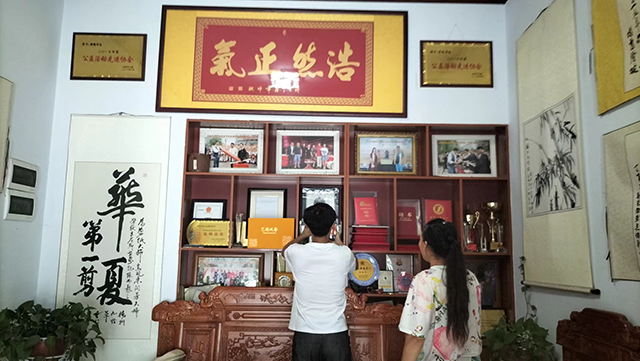 【三下乡】领略剪纸艺术 传承民俗文化 ——“艺家人”走进河津剪纸艺术家协会