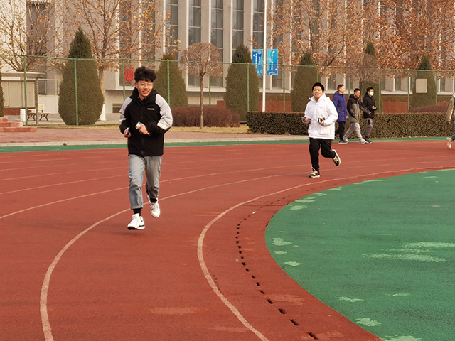 【完满班级】“跑出健康活力 鸣奏青春旋律”——网工2001班完满班级活动