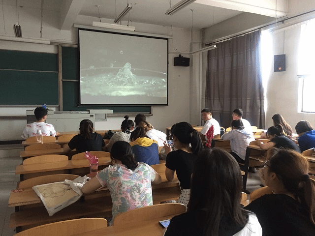 【完满班级】珍惜水资源 生命真永远——食品与环境学院食品1802班班级保护水资源知识宣讲