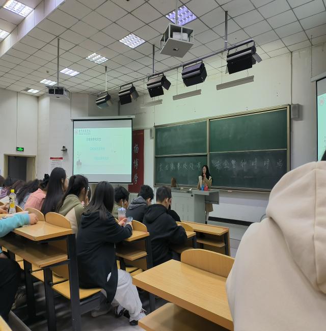 【辅导员说完满】生活隐患处处有 安全警钟时时鸣——大数据学院、信息工程学院2022级辅导员说完满活动