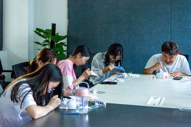 六月荷花香满湖 红衣绿扇映清波——智能工程学院六月完满团支部活动集锦(五)