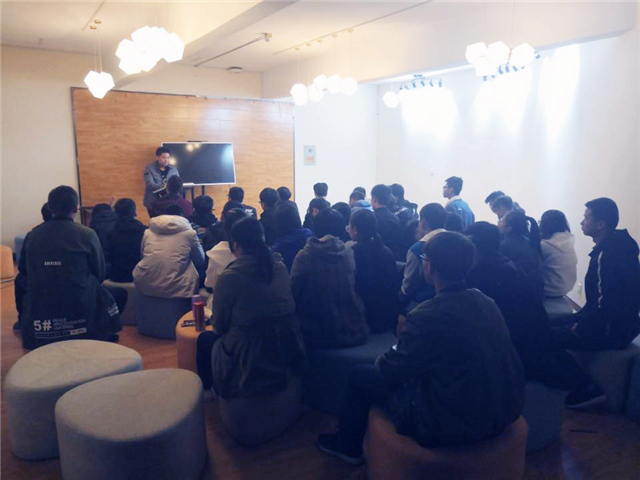 【完满班级】益路同行 携手前进——网工1802“学长公益计划”活动