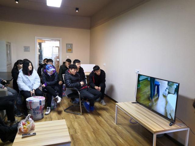 【完满班级】不放弃 不言弃——网工1702班班级观影活动