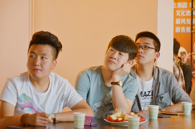 学生会主席沙龙第55期:青春之旅 正义与责任同行——淬炼商学院“观光影百态 品别样人生”主席沙龙