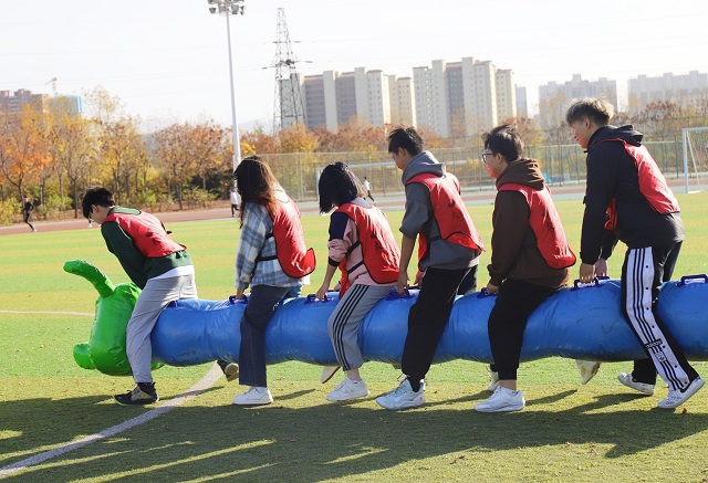 【青马工程】“青”春蓄能 以梦为“马”——大数据学院、信息工程学院与太行书院双院协同助力第十五期“青马工程”雏鹰班素质拓展活动