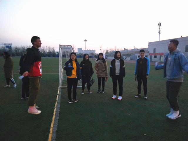 【完满班级】唤醒童年记忆 趣味活动——数媒1701班举办完满班级主题活动