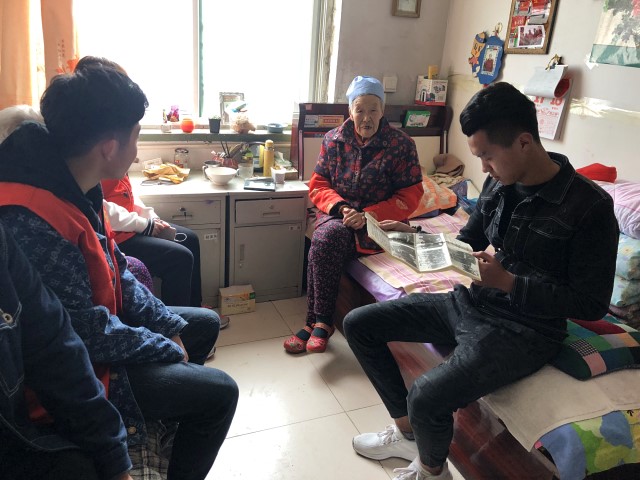 【完满班级】淡淡温情 细水长流——艺术传媒系环设1702、1703班举办完满班级活动