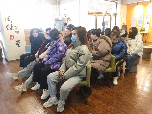 【完满班级】取其精华 传承中华文化——艺术传媒学院18级环设1805班举办“抵制洋节 从我做起”爱国主题宣讲活动