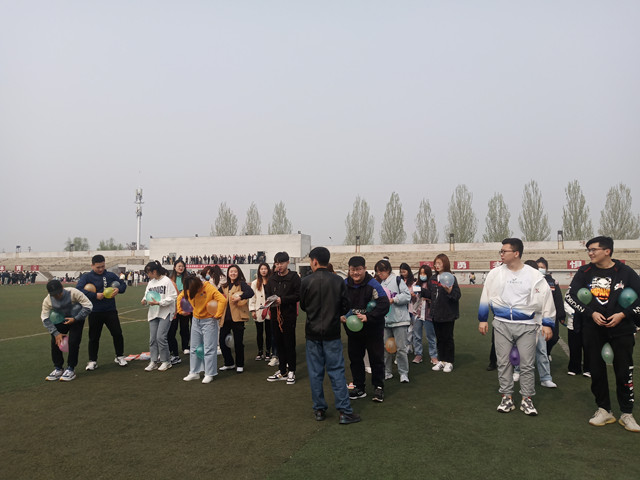 【完满班级】缕缕光辉 照耀中华——经济与管理学院四月完满班级纪实（二）