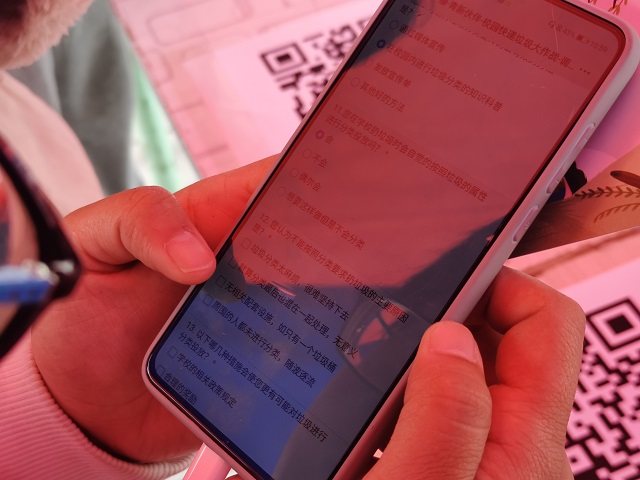 热闹极了！“‘盒’我‘益’起，拥抱绿色”——首届环保志愿服务集市活动成功举办