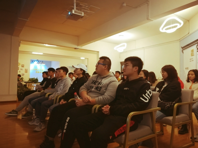 【完满班级】沧桑巨变 爱我中华——食品与环境学院动医1701班完满班级活动