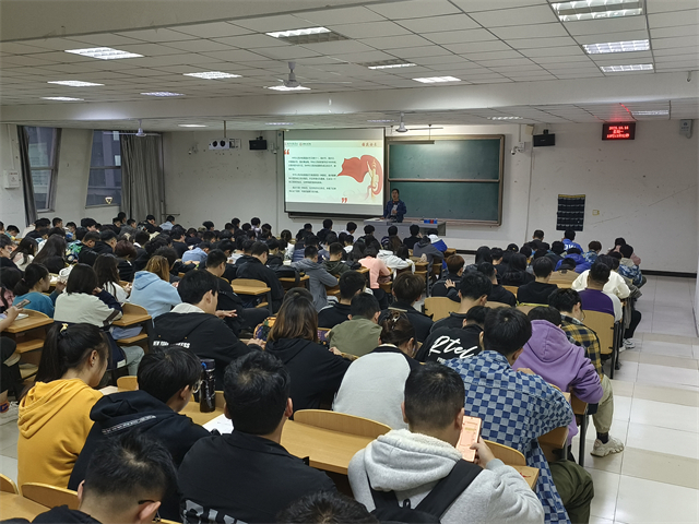 【辅导员说完满】少年不惧岁月长 彼方尚有荣光在——智能工程学院2021级辅导员说完满活动