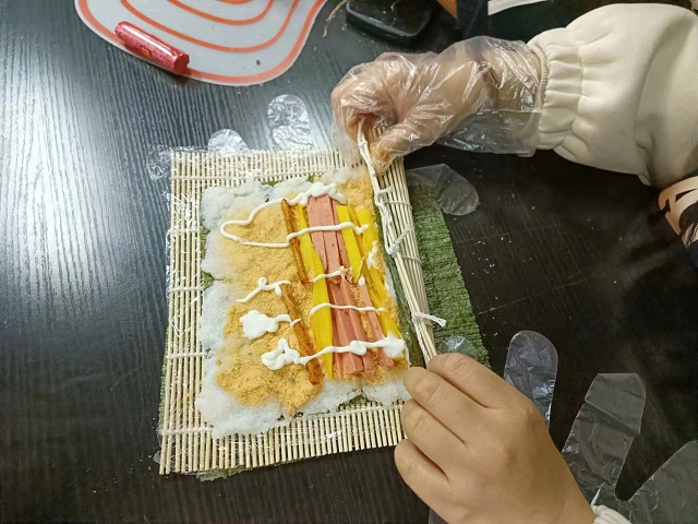 【完满团支部】元气暖春 食之有味——淬炼·国际商学院人资2202班完满团支部活动