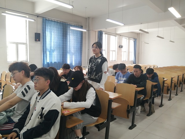 【完满班级】英语四级交流会——大数据学院数据1902班完满班级活动