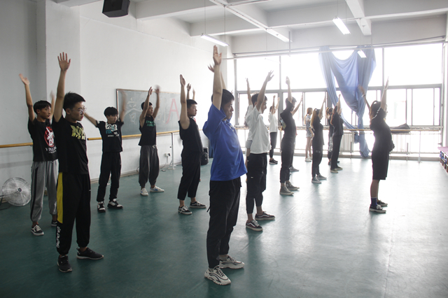 我校完满教育系统迎新筹备工作全面完成