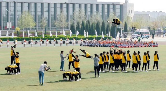 体育之星•祁子炫:世间的尘埃 自己的英雄