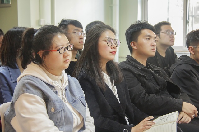 开拓视野 培育标准化思维——青藤书院举办“院长下午茶”系列活动第8期