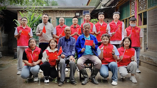 【三下乡】寻访老党员 追忆来时路——智能工程学院红色文化宣传实践团