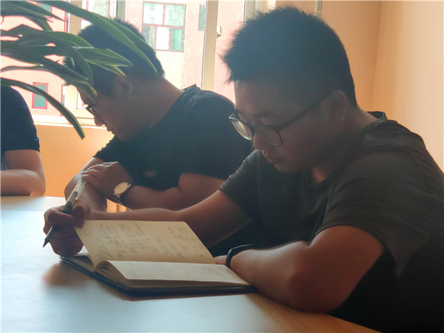 回顾总结“三下乡”  智院公益再启航——智能工程学院“三下乡”总结会议